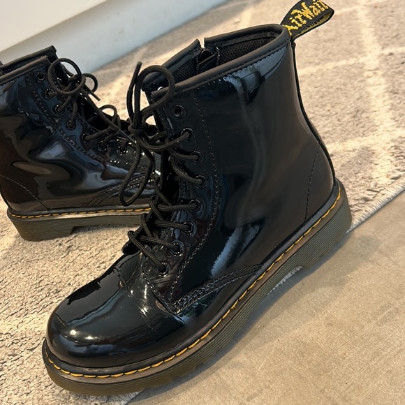 Doc Martins Patent leather size youth 4 - Picture 9 of 12